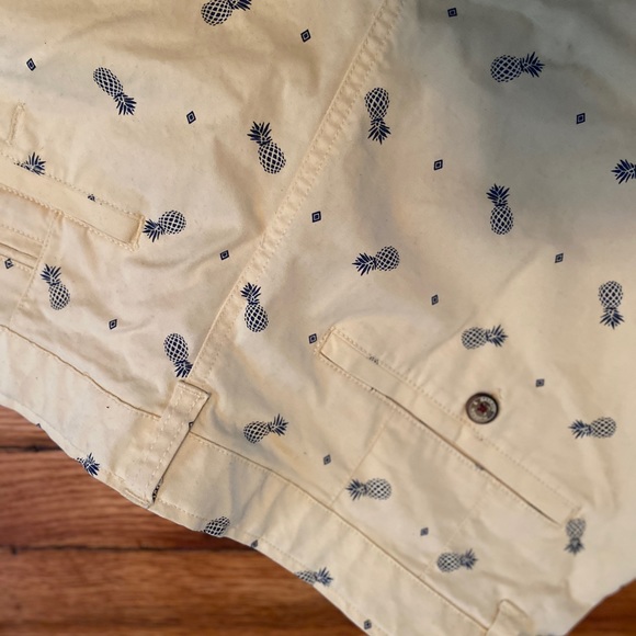 NWT Men shorts. - Picture 6 of 8